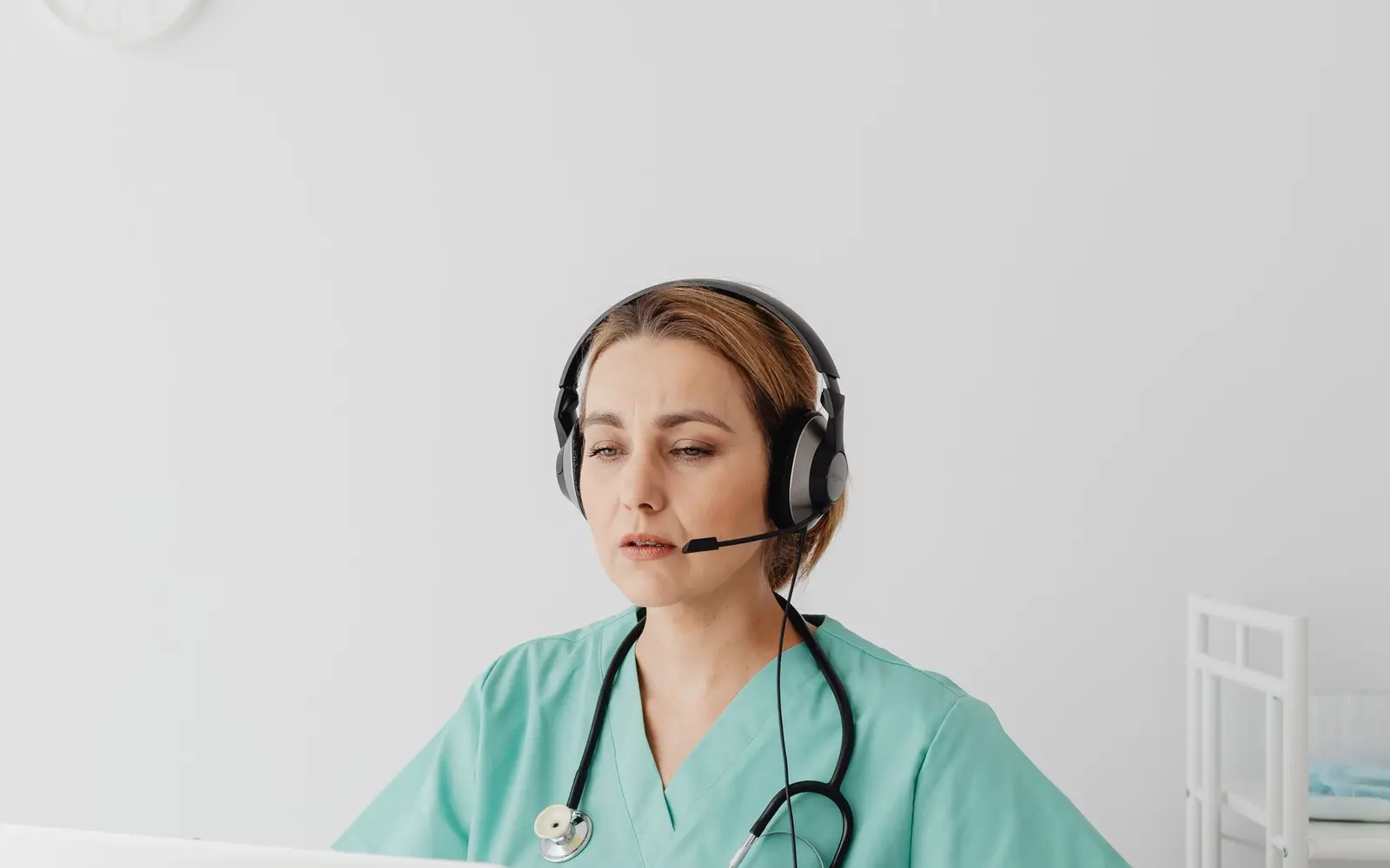 A private setting for online psychiatric medication management